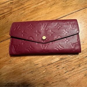 Louis Vuitton Sarah Wallet